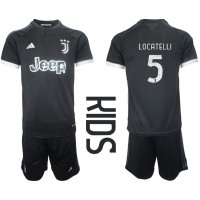 Fotballdrakt Barn Juventus Manuel Locatelli #5 Tredjedraktsett 2023-24 Kortermet (+ Korte bukser)